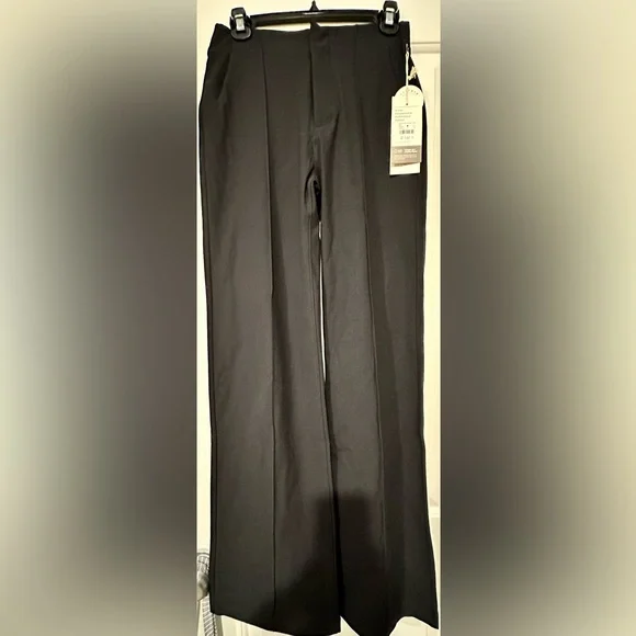 Vuori Black Wide-Leg Women's Pants- XS - Picture 6 of 7